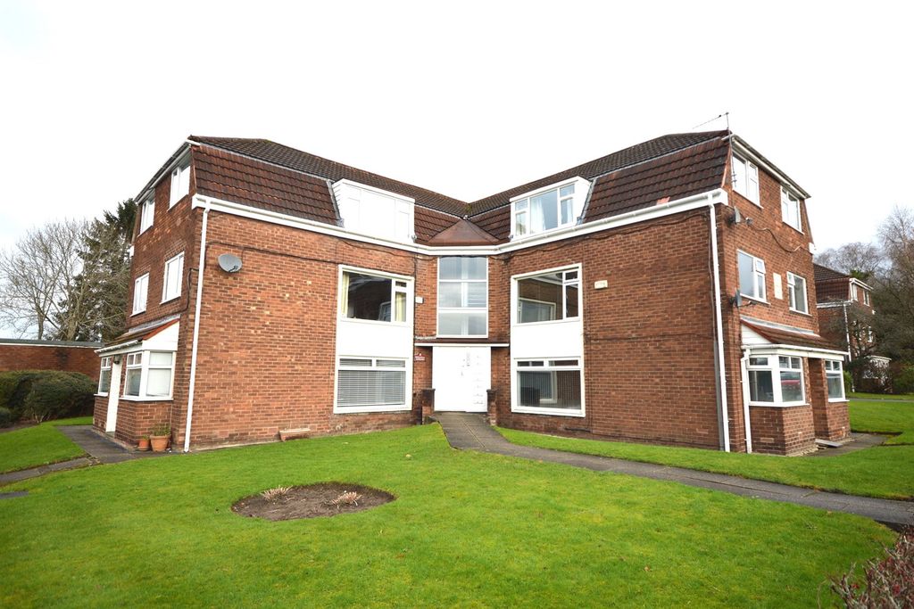 Property photo 1 of 11 (Main)