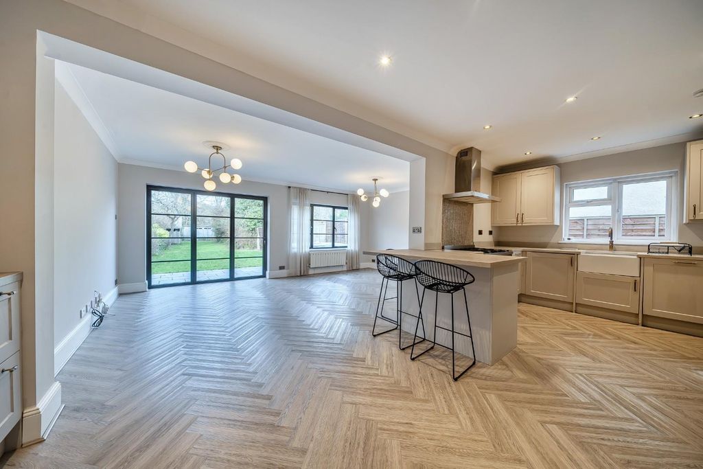 Property photo 2 of 18 1417124-17-69949Fc3E440E.Jpg