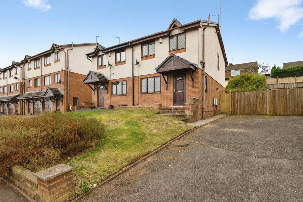 Property photo 1 of 20