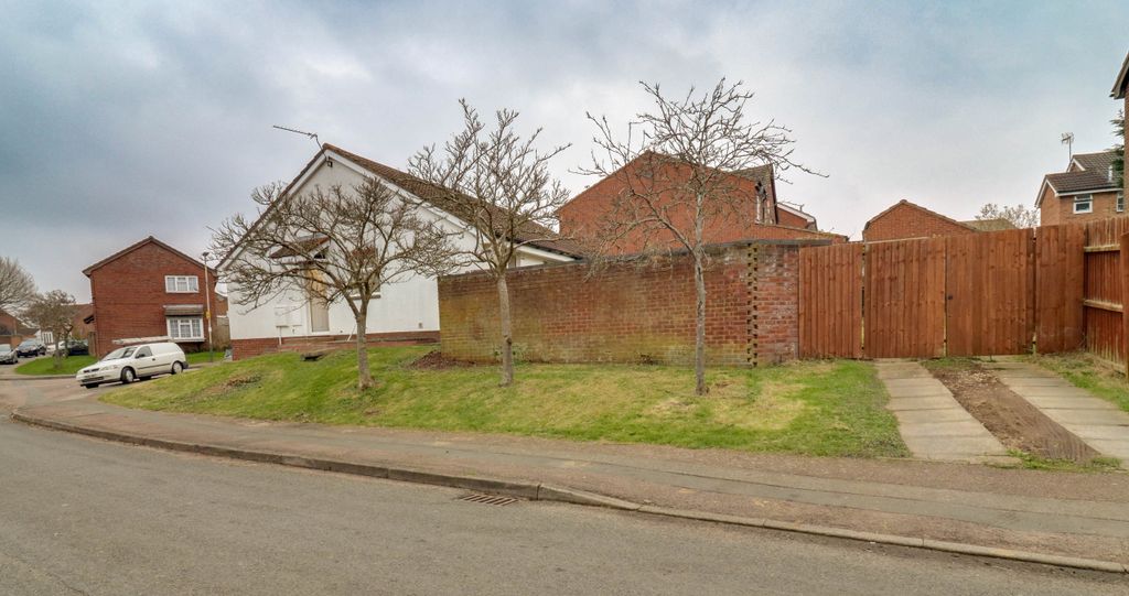 Property photo 2 of 15