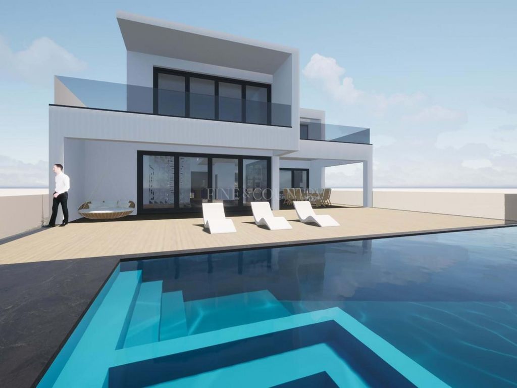 Property photo 1 of 29