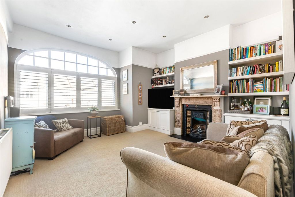 Property photo 1 of 13 Picture No. 04