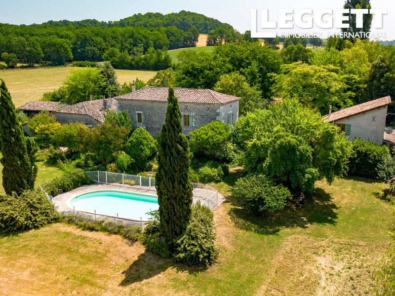 Property photo 1 of 10