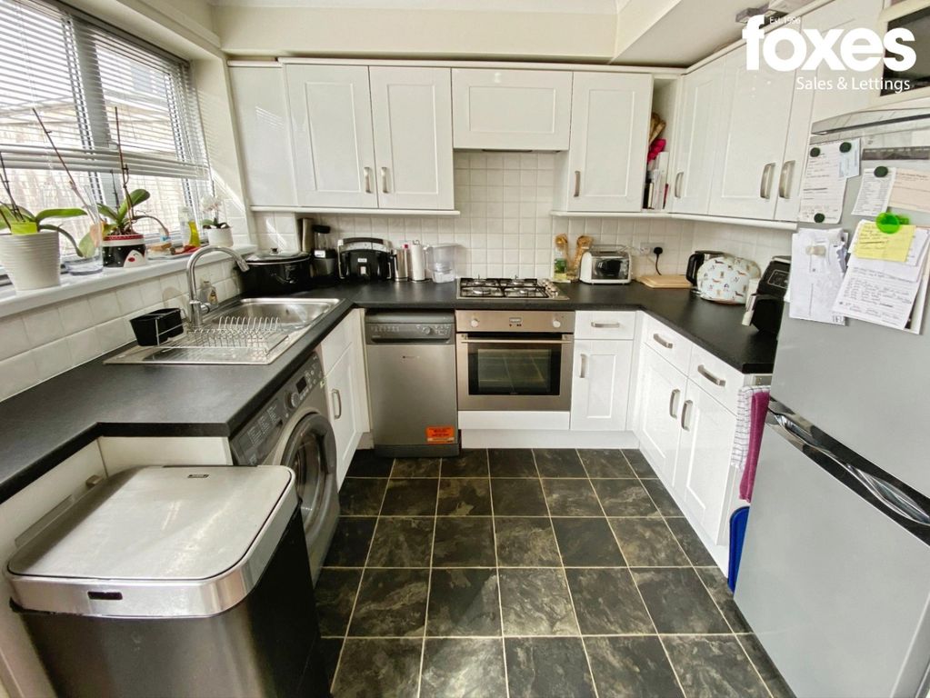 Property photo 3 of 10 4476213