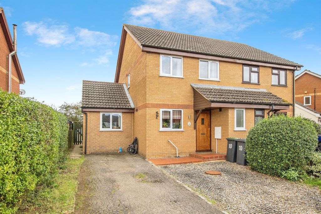 Property photo 1 of 13