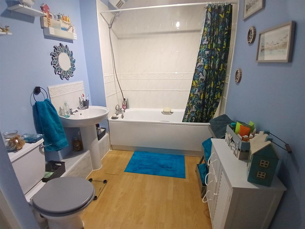 Additional image 15 of 2 bed flat for saleVernons Mews, Black-A-Tree Road, Nuneaton CV10