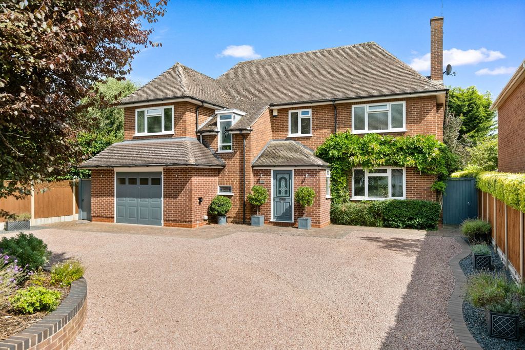 Property photo 1 of 36