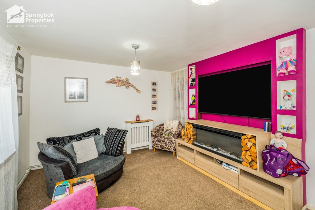 Property photo 2 of 14 1