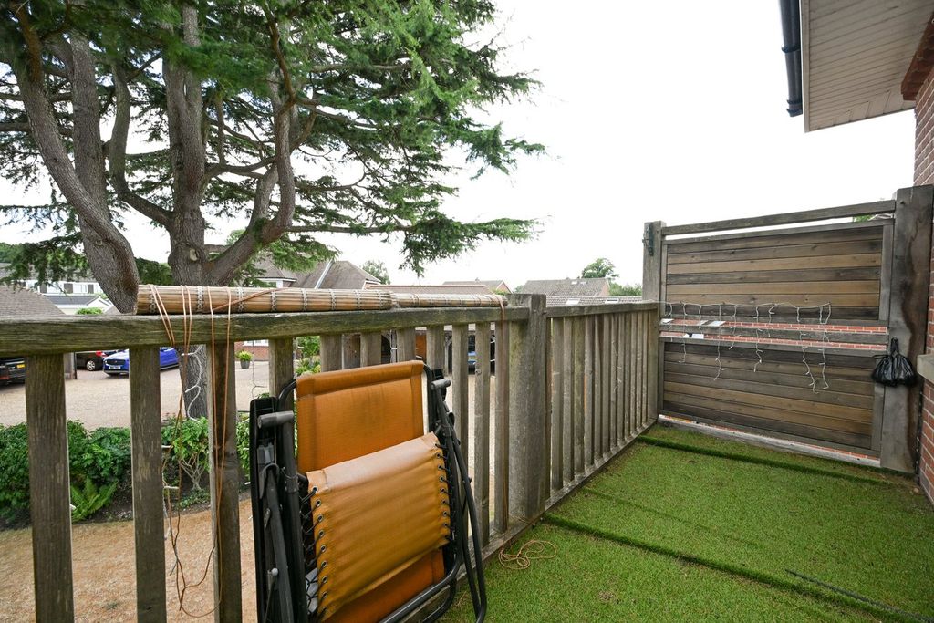 Additional image 8 of 2 bed flat for saleOld Forge Close, Ringwood BH24