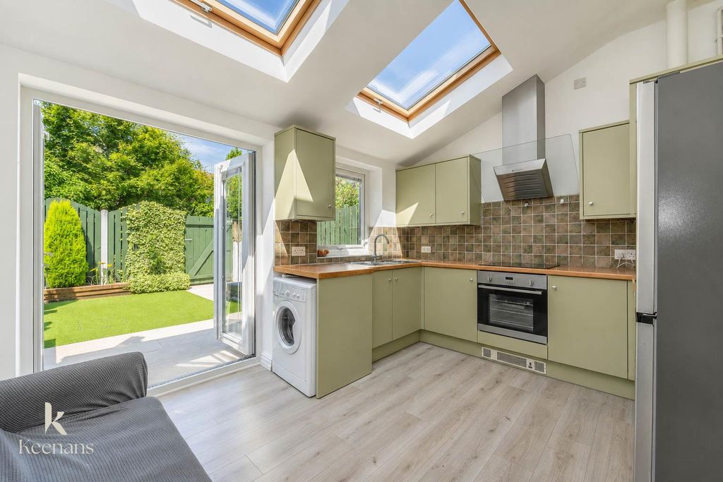Property photo 1 of 32 3.Jpg