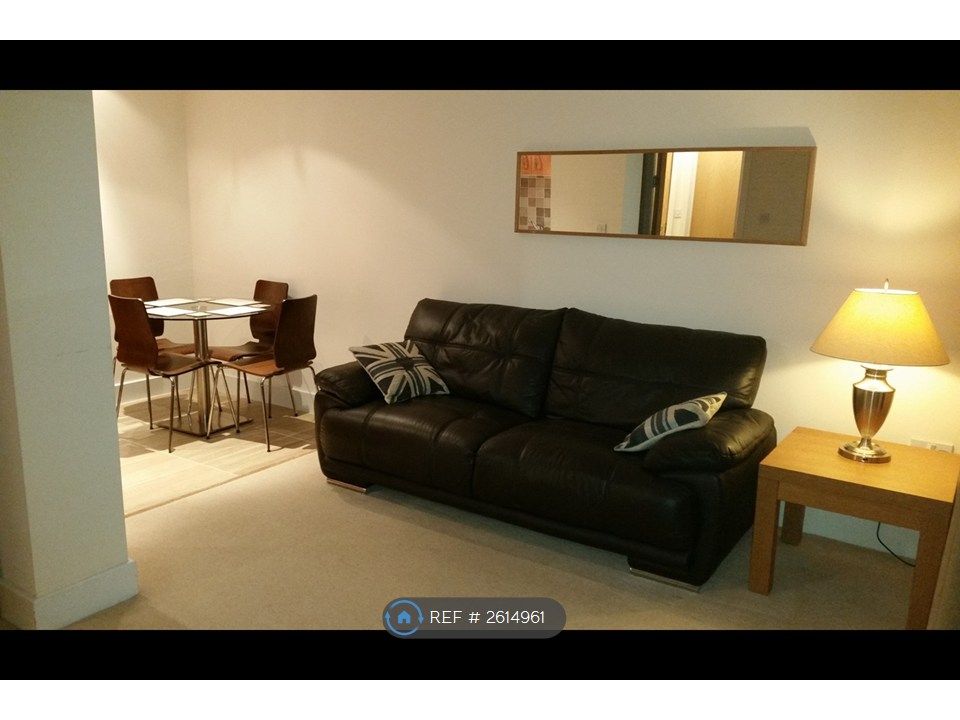 Property photo 2 of 6 Living Room