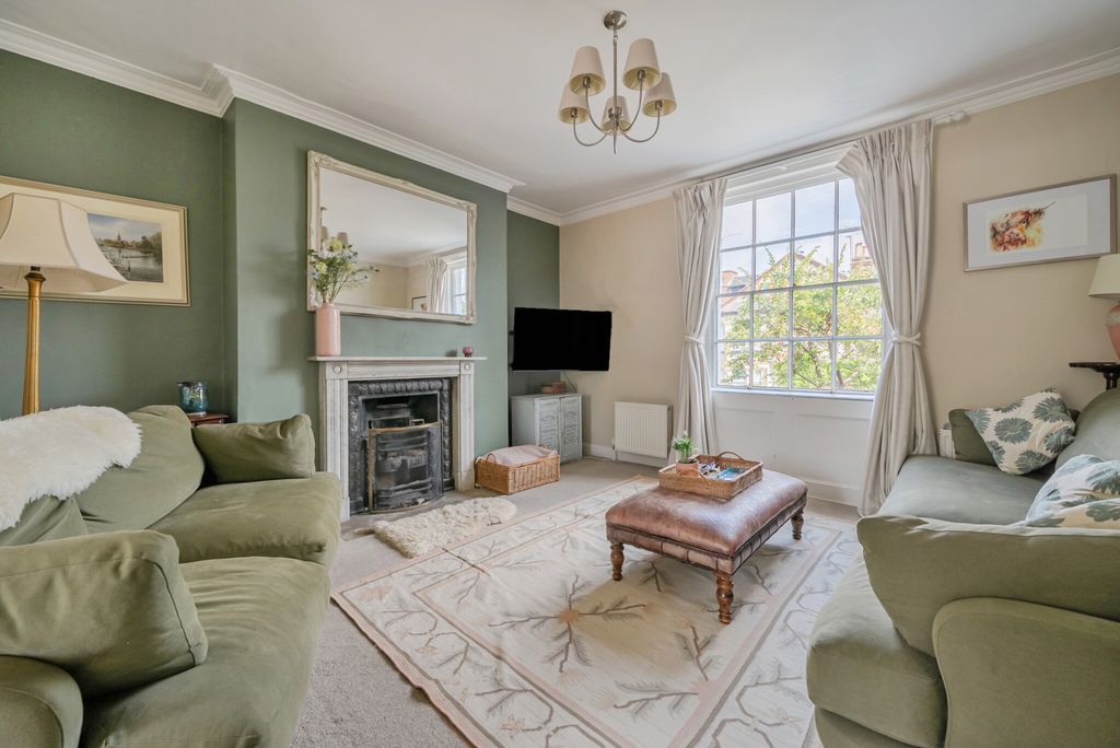 Property photo 2 of 38 1487019-1-6A50Dfe...