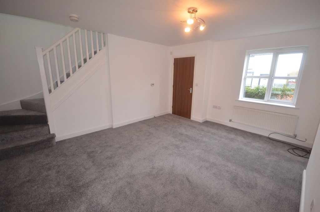 Property photo 2 of 14 Photo 16