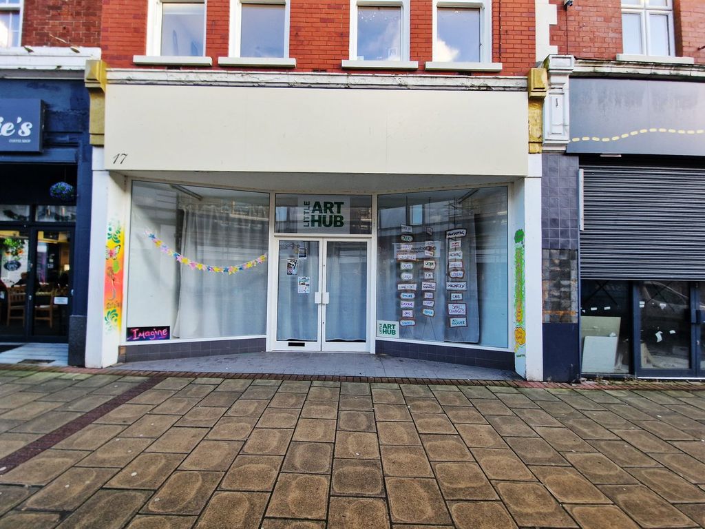 Property photo 3 of 14