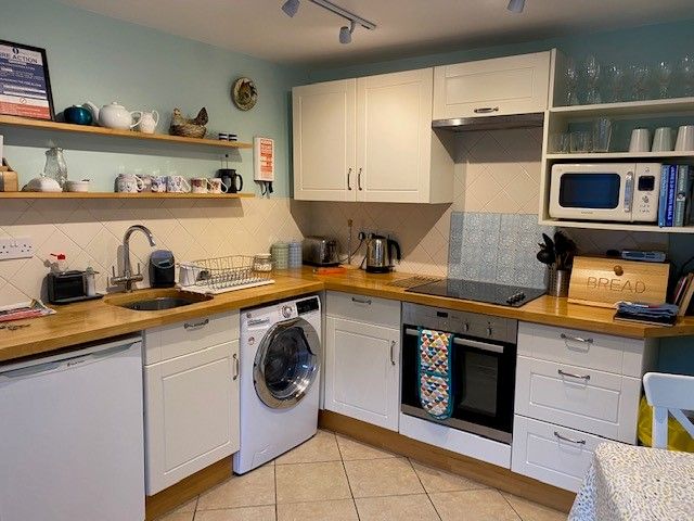 Property photo 2 of 7