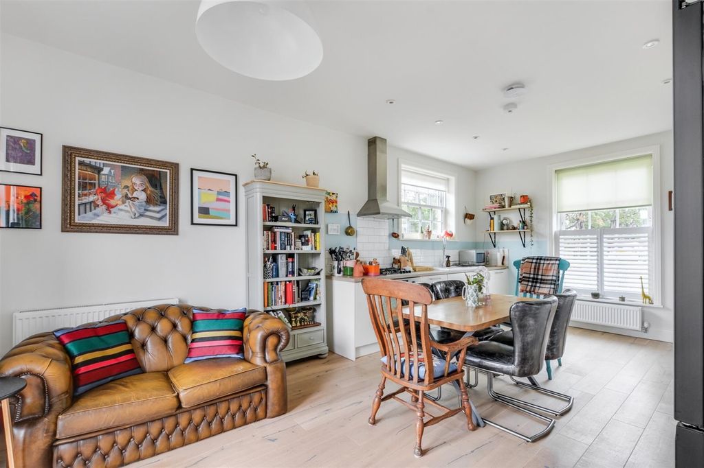 Property photo 3 of 35 Kitchen Diner_1.Jpeg