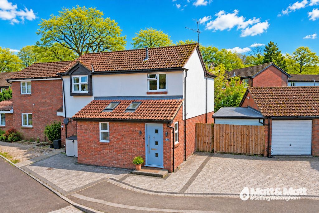 Property photo 1 of 13 4839032