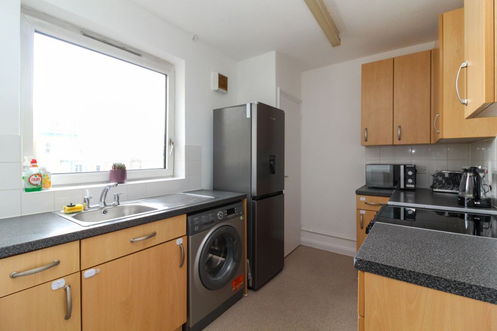 Property photo 1 of 5 1 Kitchen