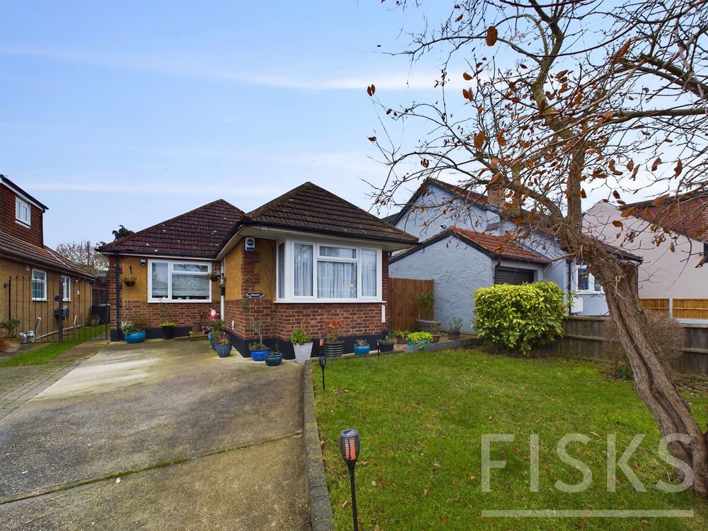 Property photo 1 of 17