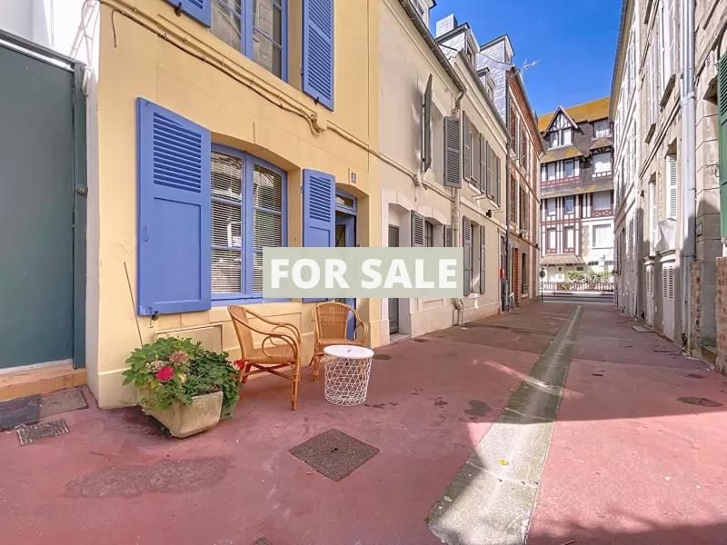 Property photo 2 of 10