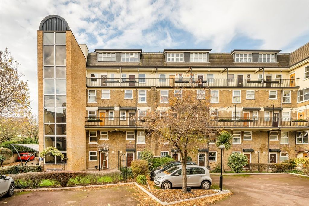 Property photo 1 of 6