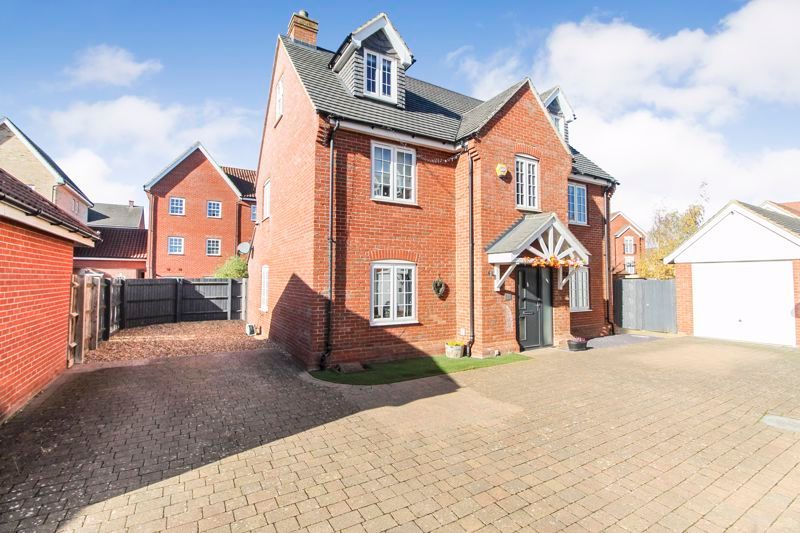 Property photo 1 of 22 Front