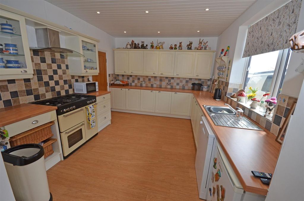 Property photo 2 of 17 Dsc_0012.Jpg