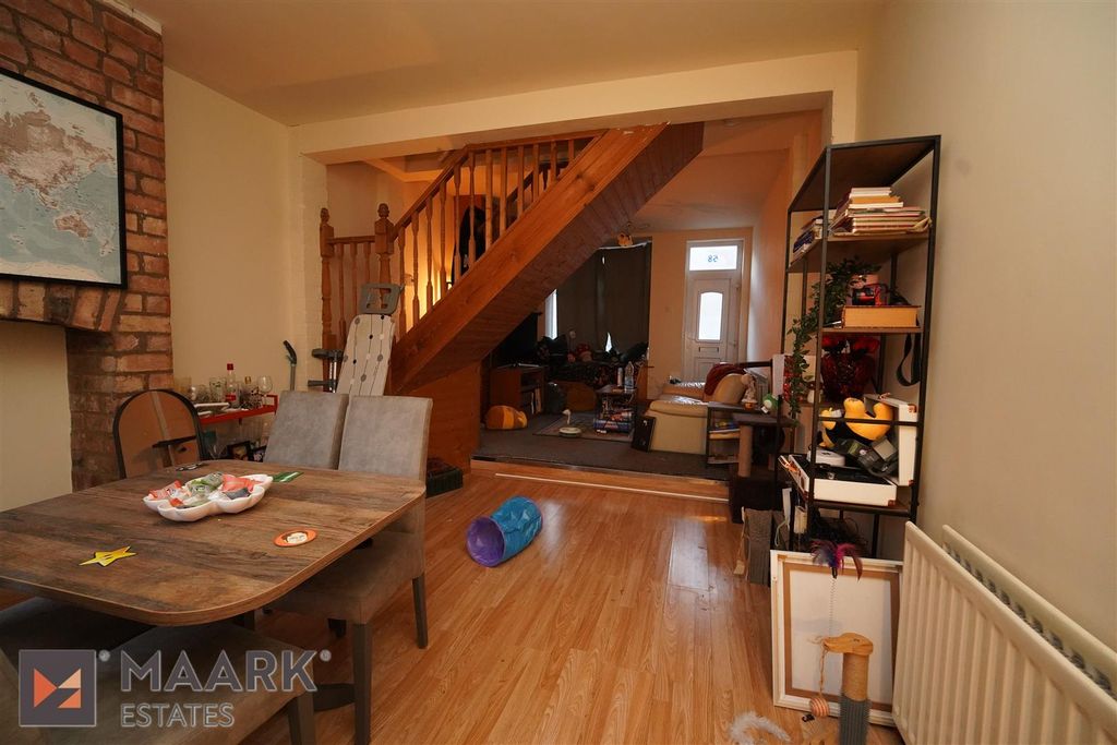 Property photo 3 of 11 9 - Second Reception.Jpg