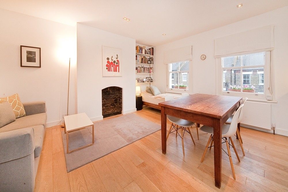 Property photo 2 of 7 Reception