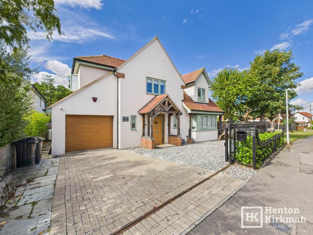 Property photo 1 of 25