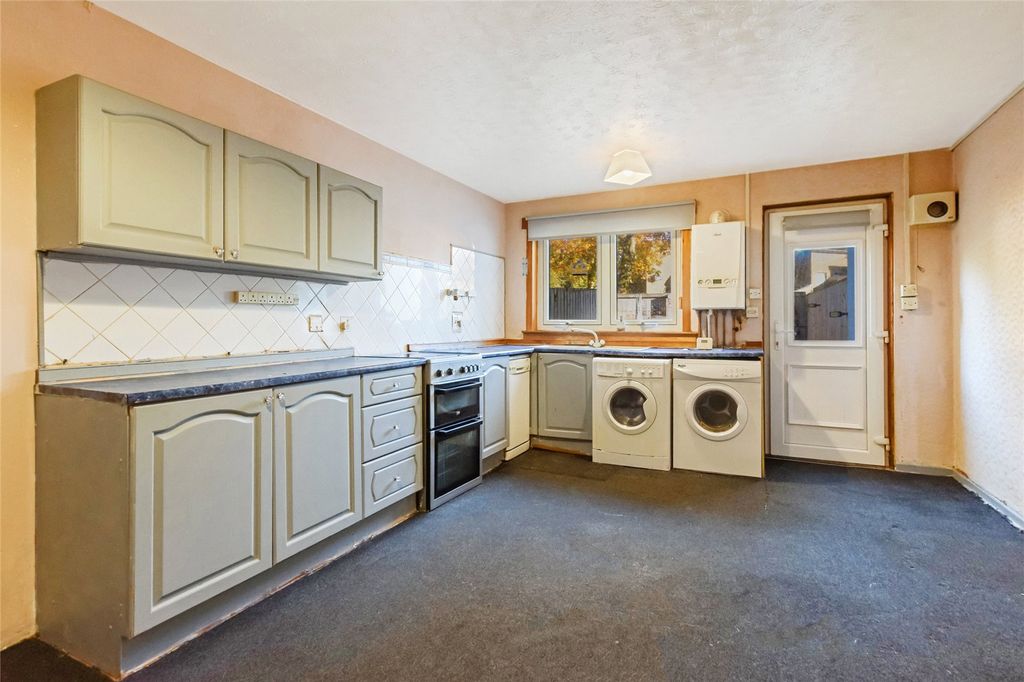 Property photo 3 of 21 Picture No. 06