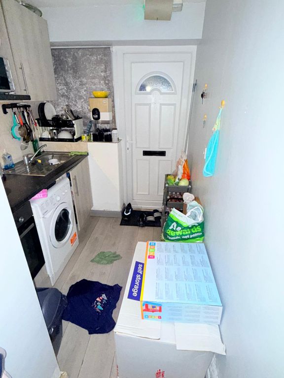 Property photo 3 of 9