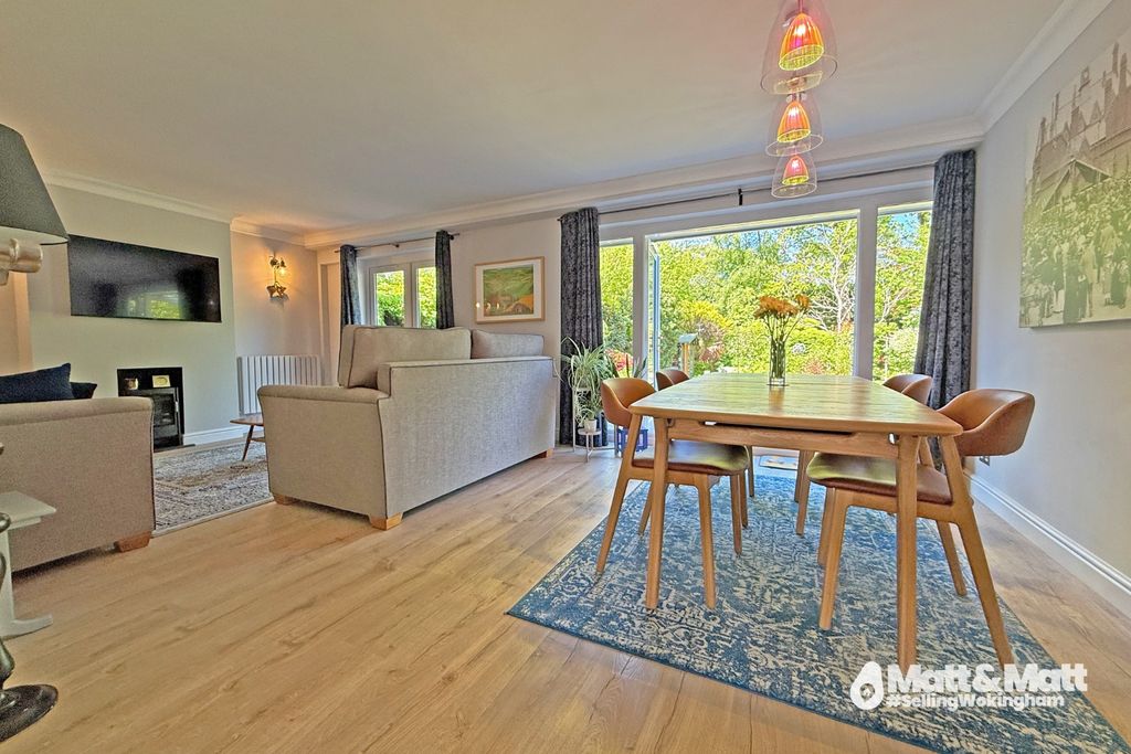 Property photo 3 of 17 4114098