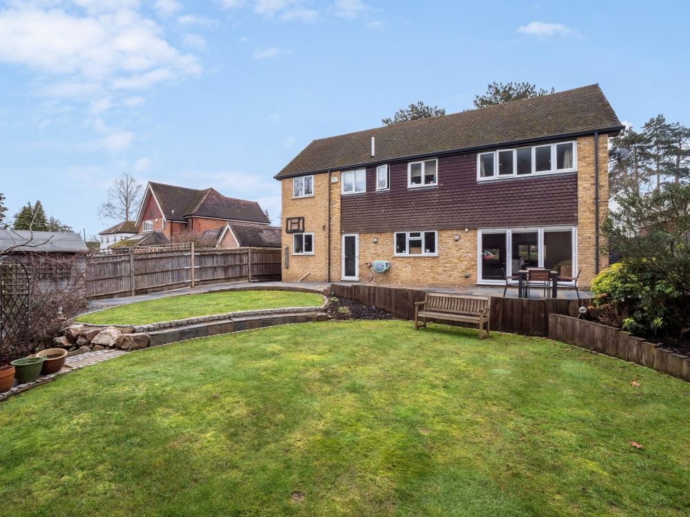 Property photo 2 of 19