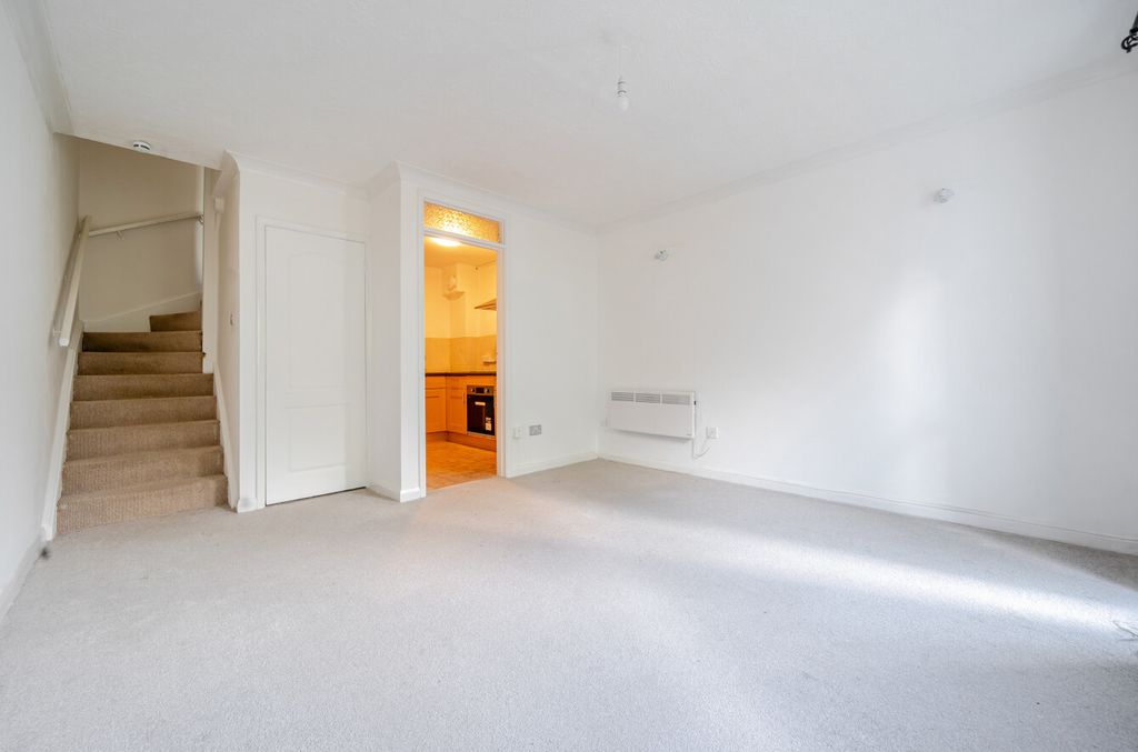 Property photo 3 of 14 1510583-4-1A0246c...