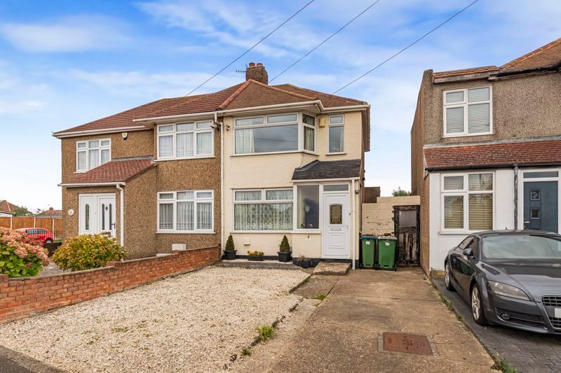 Property photo 1 of 16 External