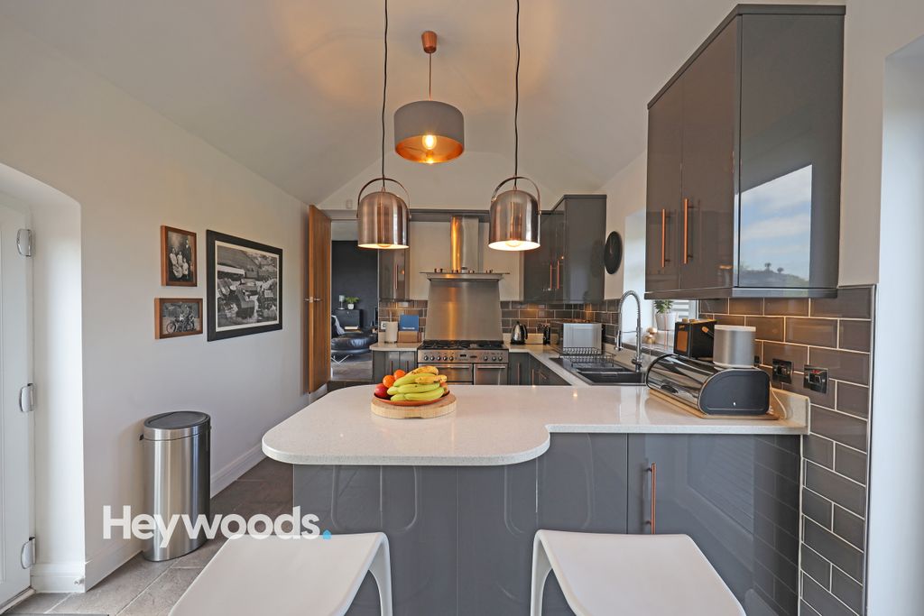 Property photo 2 of 42 0F1A7529