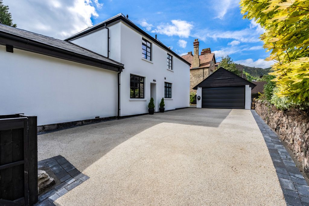 Additional image 40 of 4 bed detached house for saleWorcester Road, Malvern WR14