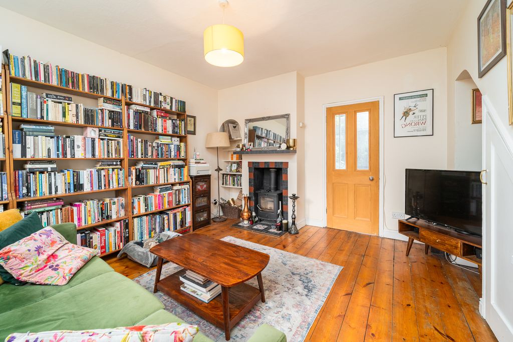 Property photo 2 of 12 Ndb00249-Edit