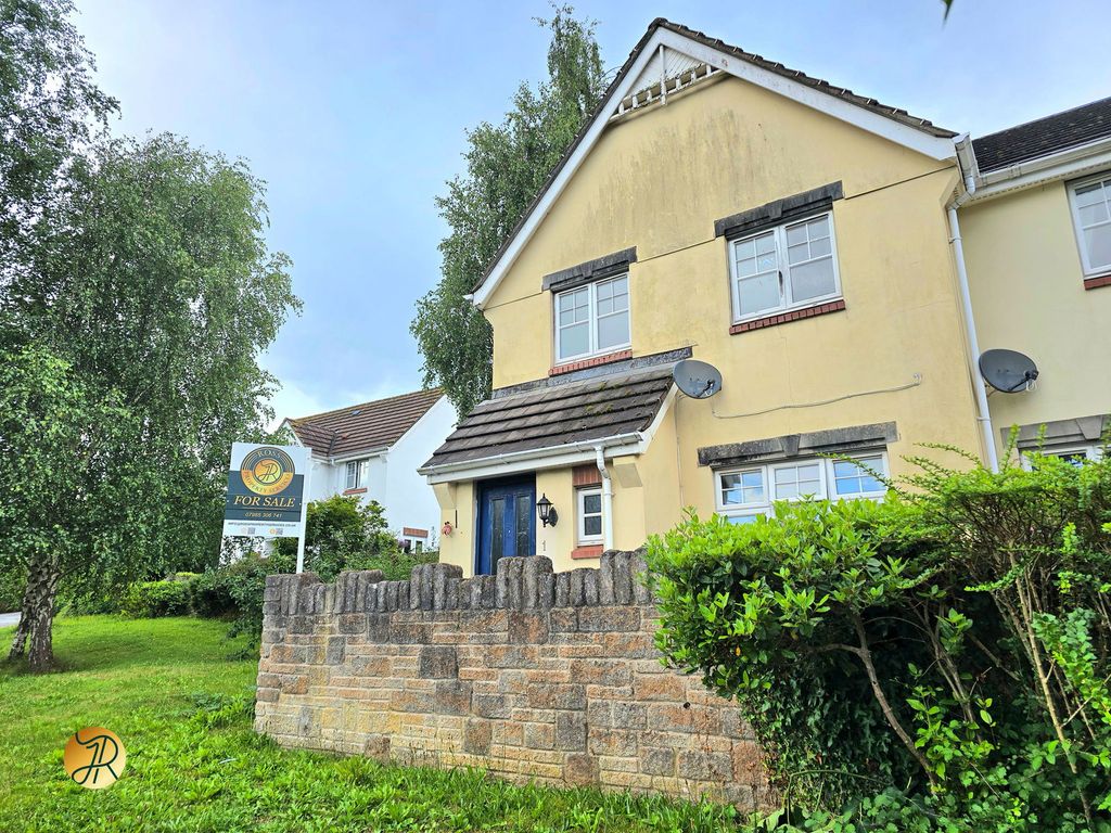 Property photo 1 of 41