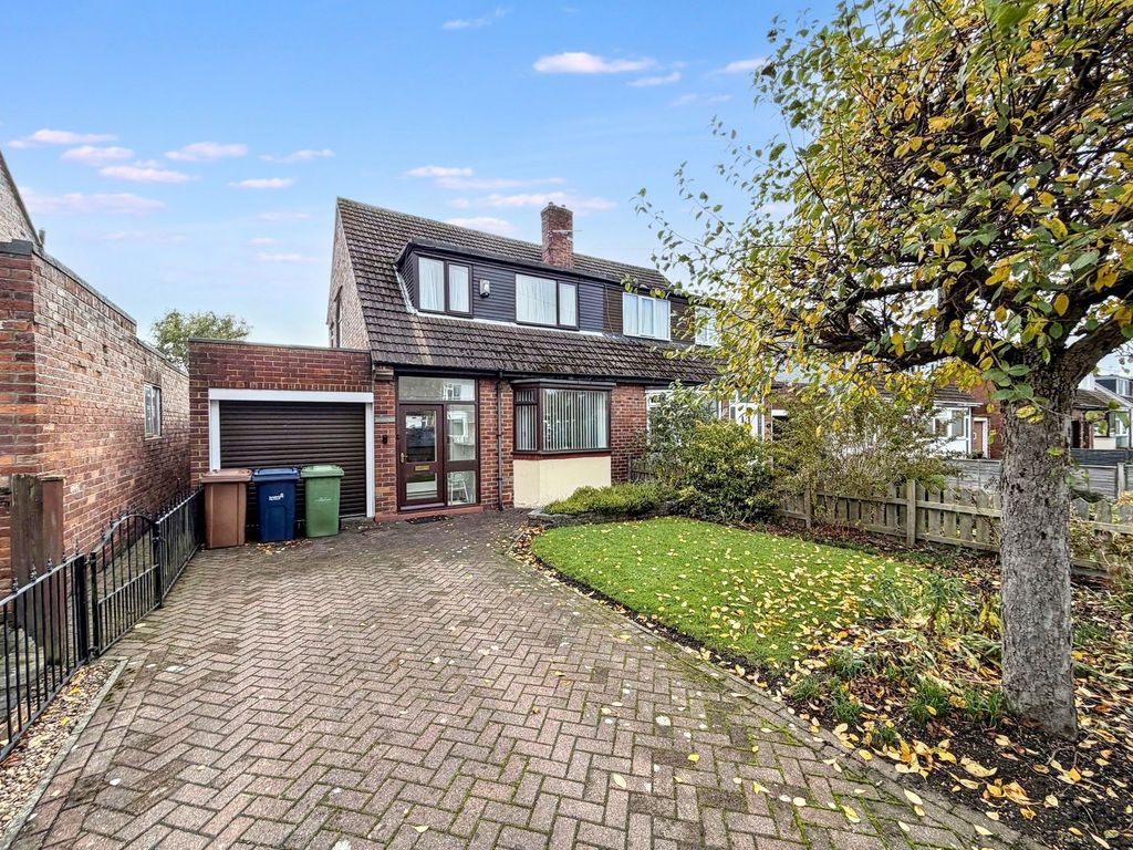 Property photo 1 of 25