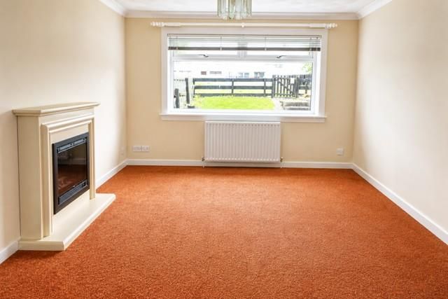 Property photo 2 of 10 Lounge.Jpg