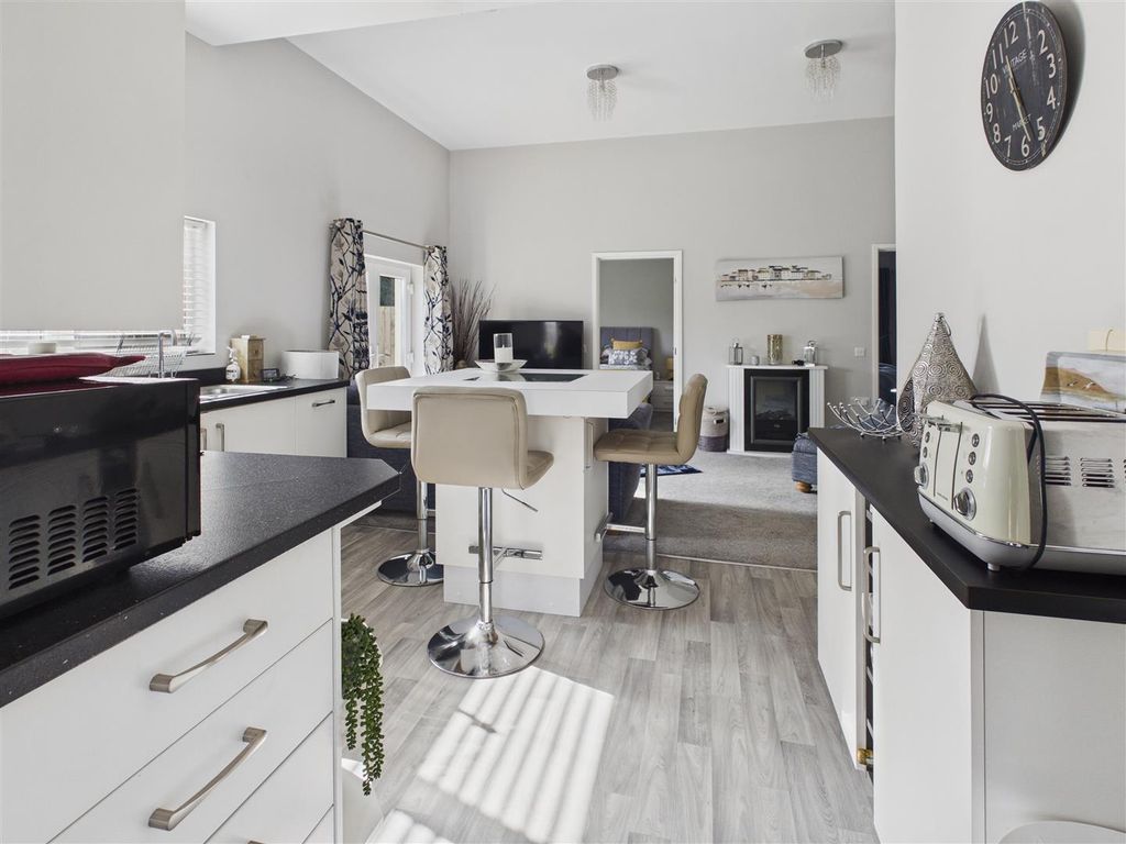 Property photo 3 of 20 Open Plan Living / Kitchen