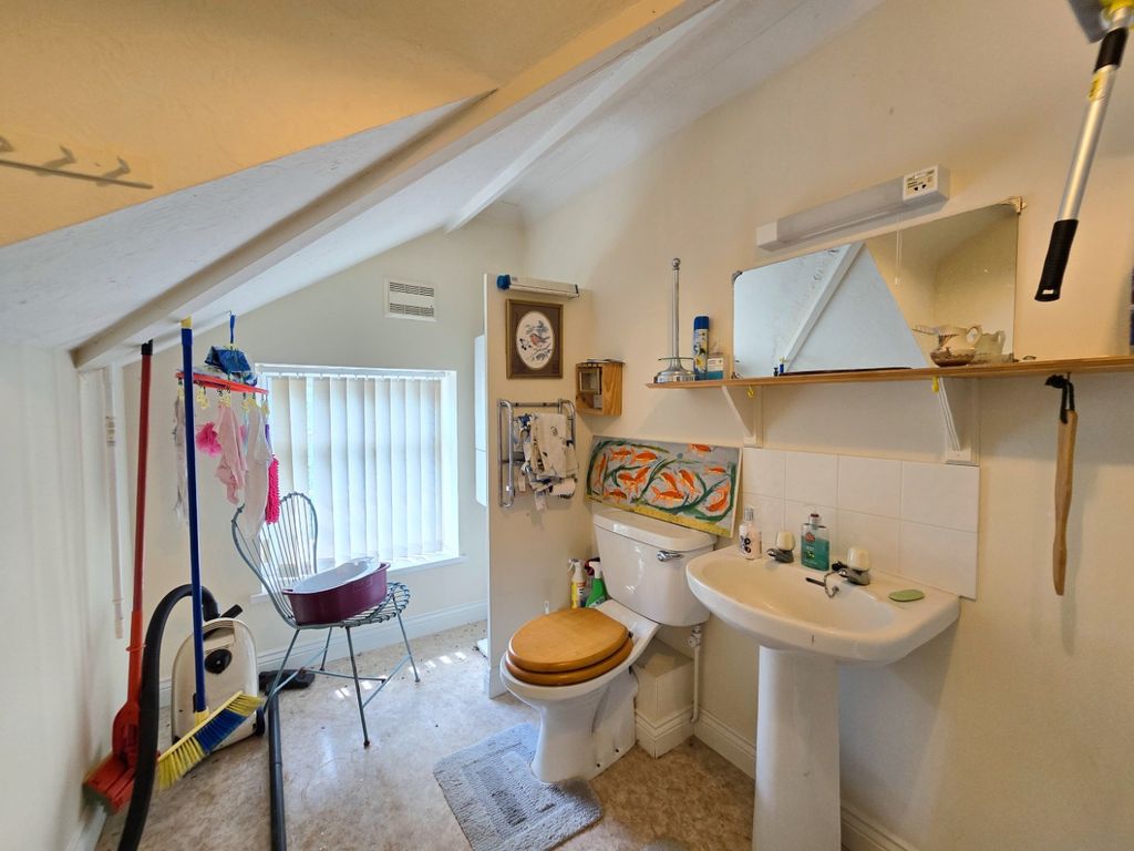 Property photo 2 of 29 5041646