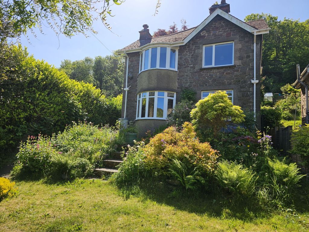 Property photo 1 of 24