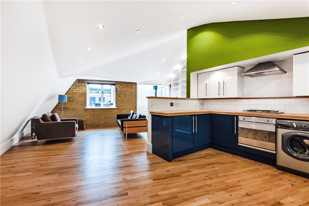 Property photo 3 of 14 Reception/Kitchen