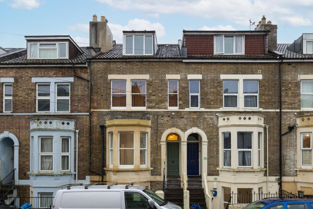 Property photo 2 of 12 Gff 37 Albany Road, Bs6 5Lq-15.Jpg