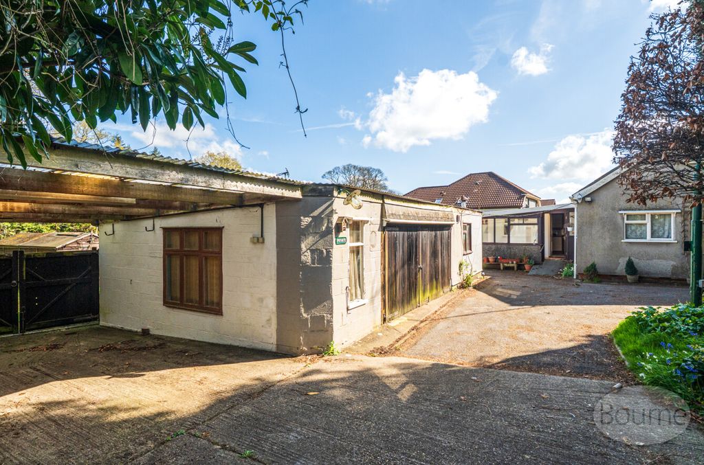 Property photo 2 of 22 5Ffb11ba-7251-4A0...