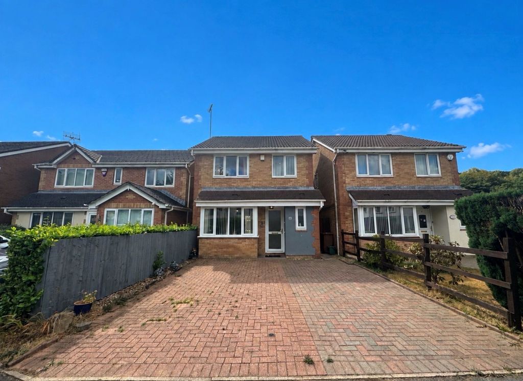 Property photo 1 of 33