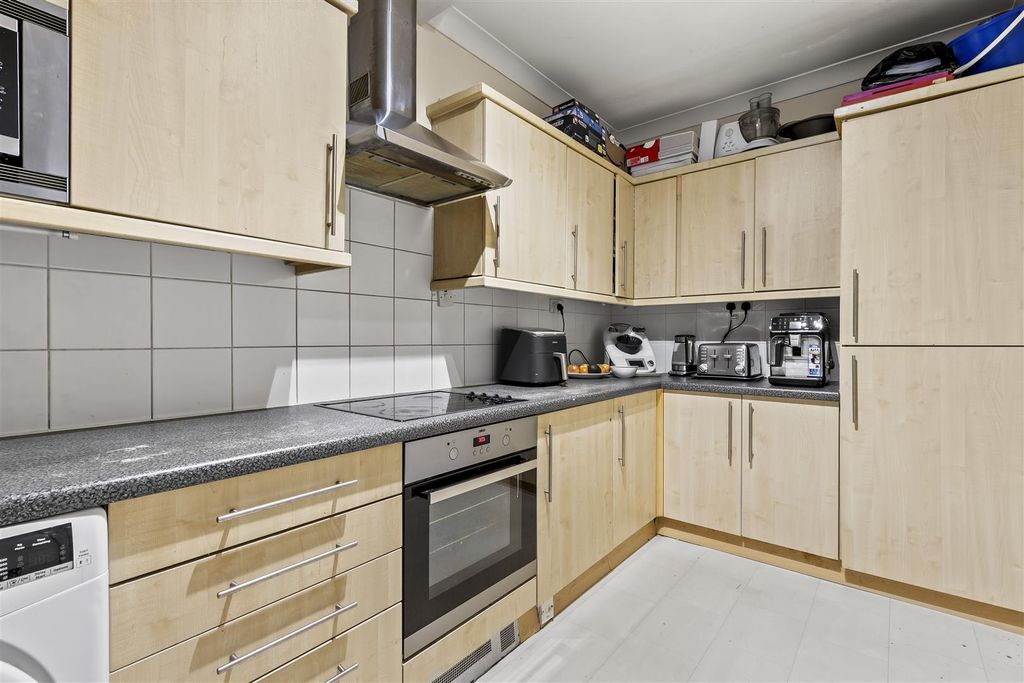 Property photo 1 of 13 Img_1033.Jpg